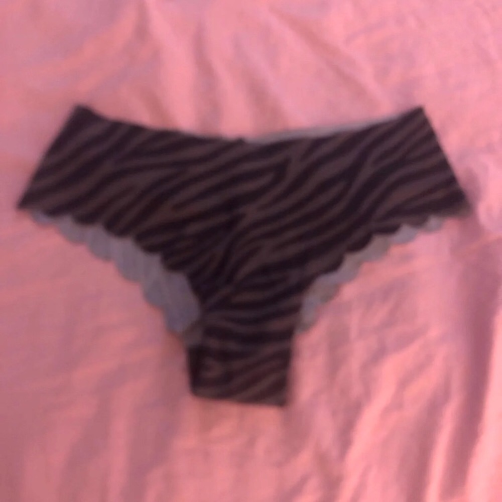 Pink/ Victoria Secret Panties Lot - Picture 5 of 6